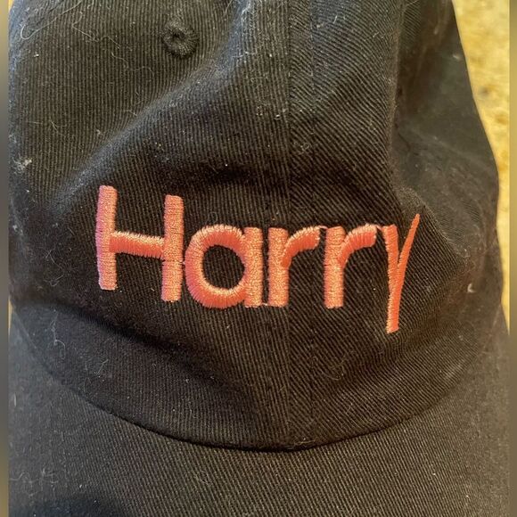 Harry Styles (tour merchandise) hat - Picture 5 of 5